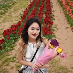 Meet your Posher, Celine